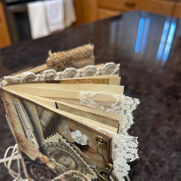 SOLD. Mini journal SOLD - Picture 11 of 12